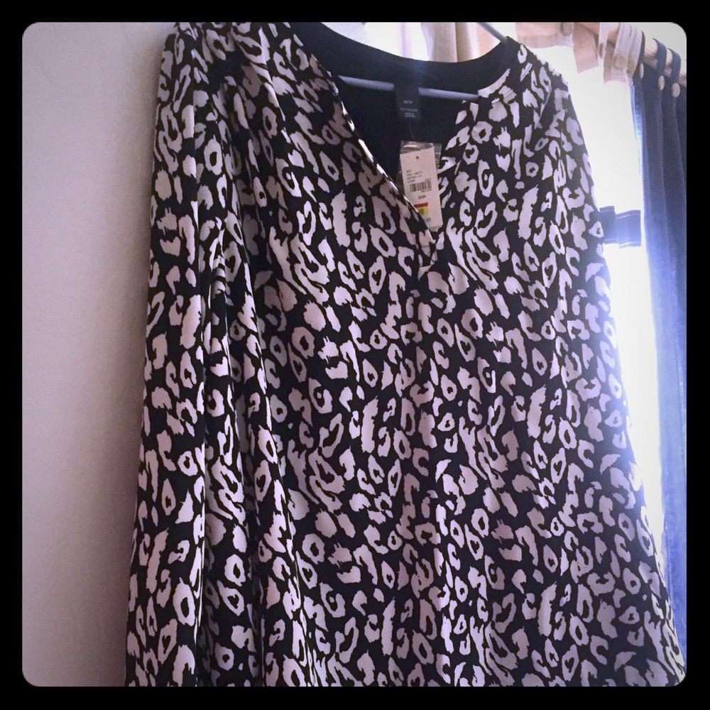 2 Lane Bryant tops with split back